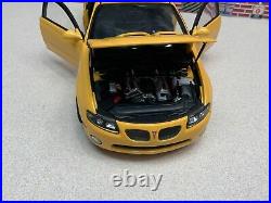 1/18 GMP 2005 GTO 6.0 LItre YELLOW VERY RARE, Used Store Display Bad Box