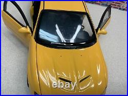 1/18 GMP 2005 GTO 6.0 LItre YELLOW VERY RARE, Used Store Display Bad Box