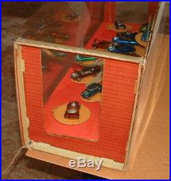 1968 Hot Wheels Red Line 16 Car Store Display With Original Rare Flap Beautiful