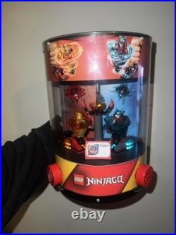 2019 Lego Ninjago STORE DISPLAY. Spinjitzu Kai vs Samurai 70684 RARE