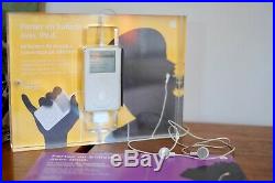 Apple Store Promotional Display RARE Authentic iPod Dock Connector 3 Gen