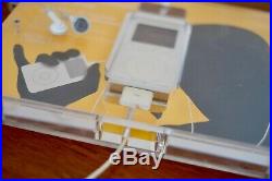 Apple Store Promotional Display RARE Authentic iPod Dock Connector 3 Gen