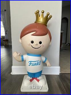 Freddy Funko 36 Toys R Us Store Display Statue VERY RARE