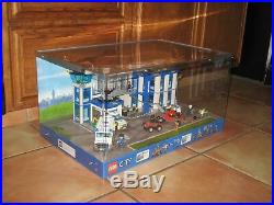 LEGO CITY Store Display RARE Prisoner Trans. 60043 + Police Station 60047