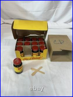 - LePage's Wood Glue NOS With Oringinal Store Display RARE With 12 Bottles Glue