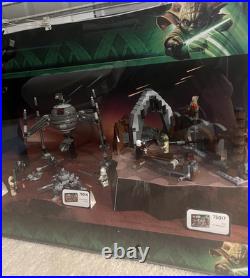 Lego Star Wars The Yoda Chronicles Store Display RARE Crack In Bottom Corner