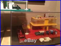 Lesney Matchbox Collection with Rare 1958 Wood Store Display/Vintage Series #1-75