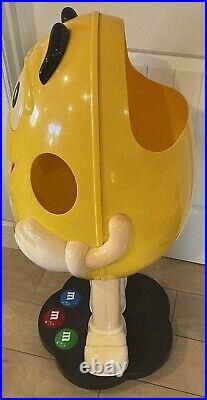 M&M YELLOW Candy Character 41'' Life Size Store Display On Wheels RARE M&Ms 2006