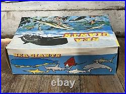 NOS Vintage Rubber Jiggler Whales Store Display 80s Hong Kong Rare Carnival