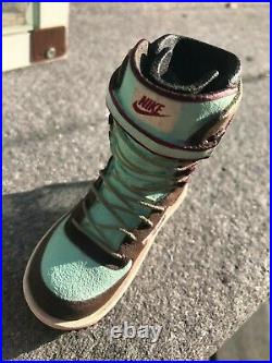 Nike Snowboarding Mini Boot Retail Display Rare