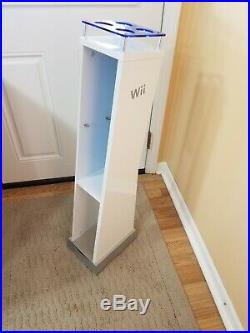 Nintendo Wii Rare Store Display With Blue Shelf kiosk