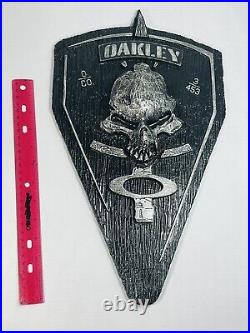 Oakley Custom Wall Hanger SI Military Skull Elite Display Case 16x11 Silver Rare