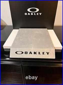 Oakley Sunglasses Countertop Store Display With Sliding Center Display. Rare