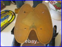 Peter's Shoes Diamond Brand St. Louis tin lithIo shoe store display, RARE