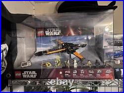 Poe's X-Wing FighterT 75102 Store Display RARE