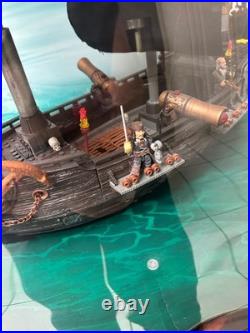 RARE 1017 Black Pearl Mega Bloks Store Display Pirates of the Caribbean