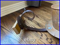 RARE ANTIQUE HATTER TOP HAT ADVERTISING TRADE SIGN With BRACKETS