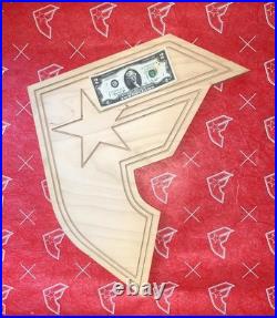 RARE Famous Stars And Straps Solid Wood Store Display Travis Barker Blink 182 RARE Famous Stars And Straps Solid Wood Store Display Travis Barker Blink 182
