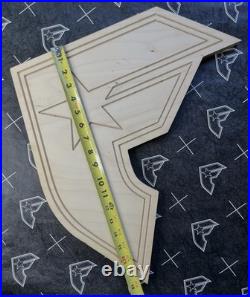 RARE Famous Stars And Straps Solid Wood Store Display Travis Barker Blink 182 RARE Famous Stars And Straps Solid Wood Store Display Travis Barker Blink 182