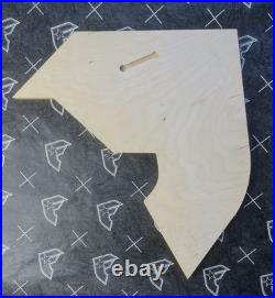 RARE Famous Stars And Straps Solid Wood Store Display Travis Barker Blink 182 RARE Famous Stars And Straps Solid Wood Store Display Travis Barker Blink 182