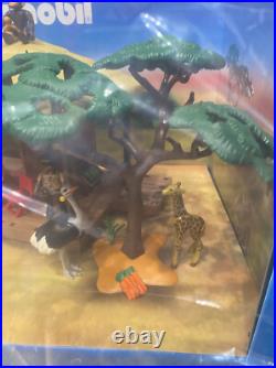 RARE STORE DISPLAY UNIT Playmobil Africa Wildlife Station Ranger's Hut 5907 4826