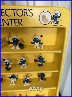 RARE! Vintage Collectors Center Store Display With Huge lot Of 42 Smurfs