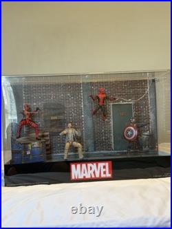 RARE Walmart Store Display Marvel Deadpool Spider Man Wolverine Captain America