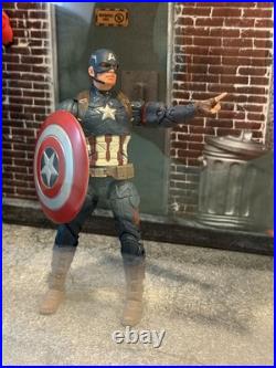 RARE Walmart Store Display Marvel Deadpool Spider Man Wolverine Captain America