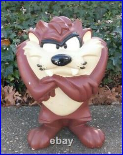 RARE Warner Brothers Store Display Figure TAZ Tazmanian Devil Looney Tunes 18