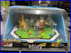 Rare 2015 Pokemon Toys R Us Store Display Action Figure Diorama