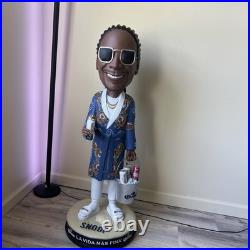 Rare 43. Snoop Dogg. (blue Suit). Corona Beer Bobblehead Store Display Statue