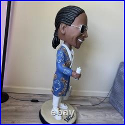 Rare 43. Snoop Dogg. (blue Suit). Corona Beer Bobblehead Store Display Statue