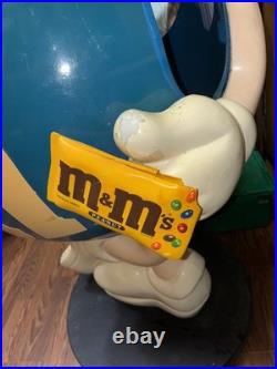 Rare Commercial LARGE Blue M&M's Store Display Wheels 4 FT Tall Metal Base