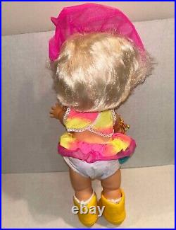 Rare Galoob STORE DISPLAY Baby Face Doll So Delightful Dee Dee NEVER PLAYED WITH