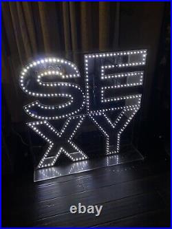 Rare HUGE Victoria's Secret SEXY LED Light UP Store Display SIGN PINK MIRROR WoW
