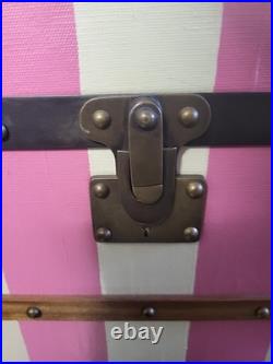 Rare Victorias Secret Oversized Trunk Store Display Leather Belted Storage 48