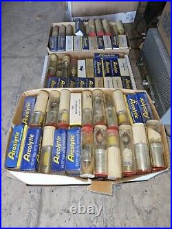 Rare Vintage Pyramid Capacitors Metal Store Display Ge Mallory 500 + Caps