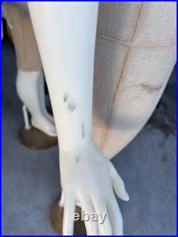 Rare Vintage Victorias Secret Full Body Mannequin Store Display With Stand Rare Vintage Victorias Secret Full Body Mannequin Store Display With Stand