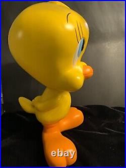 Rare Vintage Warner Bros Studio Store Display 17 Tweety Bird Statue