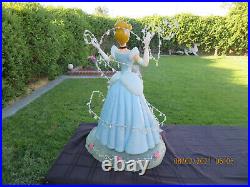 Rare Walt Disney 24 Cinderella Big Store Display / Figure Musical # 11/100