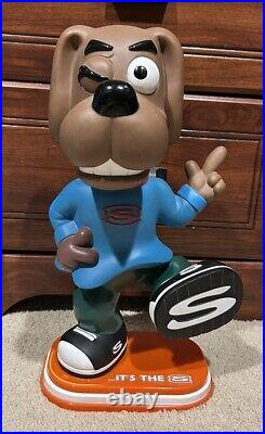 SKECHERS Shoe Sneakers Dog, STORE DISPLAY ADVERTISING STATUE 17 EXTRA Rare