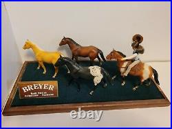 SUPER RARE Breyer Little Bits Paddock Pals store display WOW