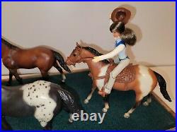 SUPER RARE Breyer Little Bits Paddock Pals store display WOW