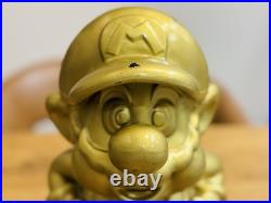 Super Mario Gold Figure Nintendo Store Display Stand Promo Very Rare B