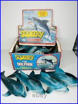 Vintage 70s Squeeky The Dolphin Jiggler Toy Complete Store Display Rare