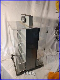 Vintage Double-Sided REEBOK COUNTERTOP SWIVEL DISPLAY CASE (RARE) with keys