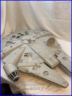 Vintage RARE Hasbro Plastic 28 Star Wars Millennium Falcon Store Display Promo