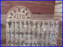 Vintage Rare 1951 Wood Luggage Key Display Sign Hardware Store Uncut Keys