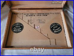 Vintage general store Mandeville & King seed display wooden box complete rare