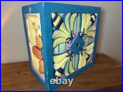 WDW Disney's Animal Kingdom Park Used Prop Discovery Island Store Display Rare